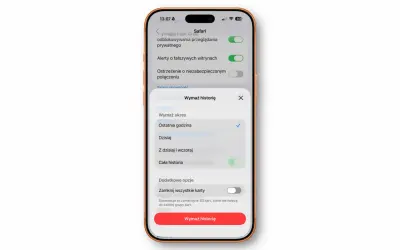 iPhone z iOS, ekran Safari z opcją wymazania historii przeglądania. Można wybrać okres: ostatnia godzina, dzisiaj, dziś i wczoraj lub cała historia.