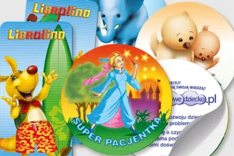 Jak druk na folii soczewkowej zmienia reklamę i przyciąga uwagę
