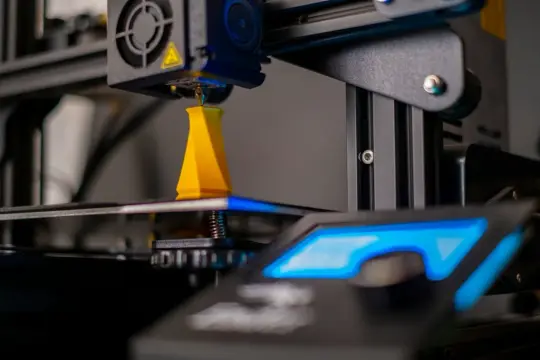 Jak wybrać drukarkę i skaner do domowej pracowni druku 3D
