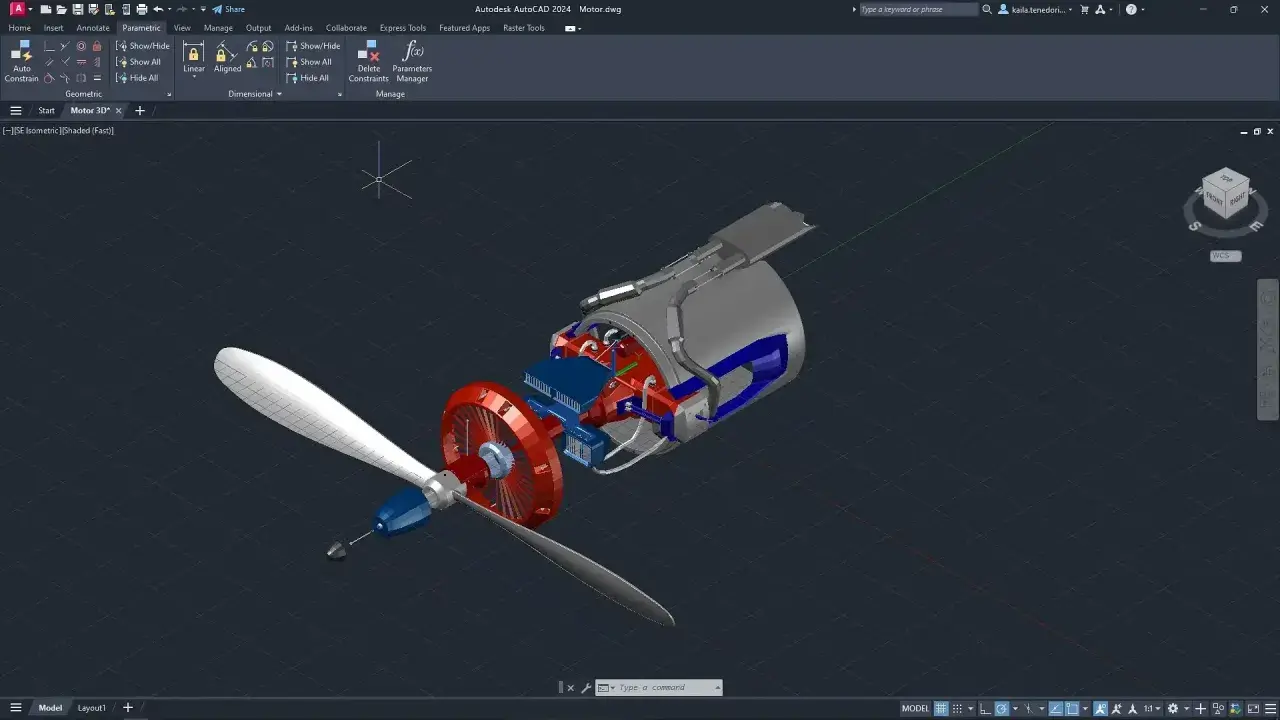 Silnik lotniczy z łopatami śmigła, szczegółowo odwzorowany w programie AutoCAD. Możesz stworzyć podobne projekty, szukając "autocad za darmo".