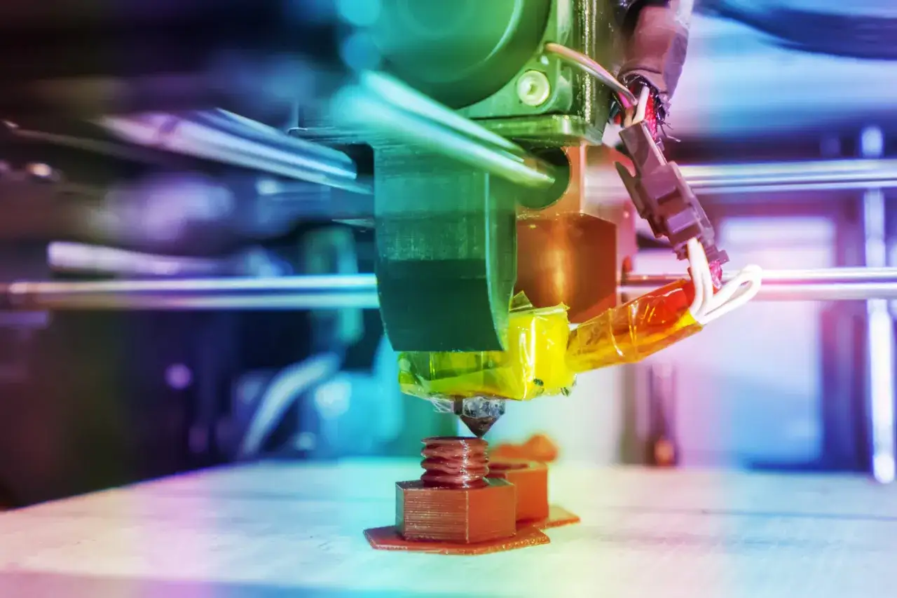 Zdjęcie Jak drukować drukarką 3D? Prosty sposób na udane wydruki 3D