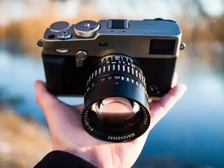 Zdjęcie Co to znaczy że obiektyw jest jasny i jak wpływa na fotografię
